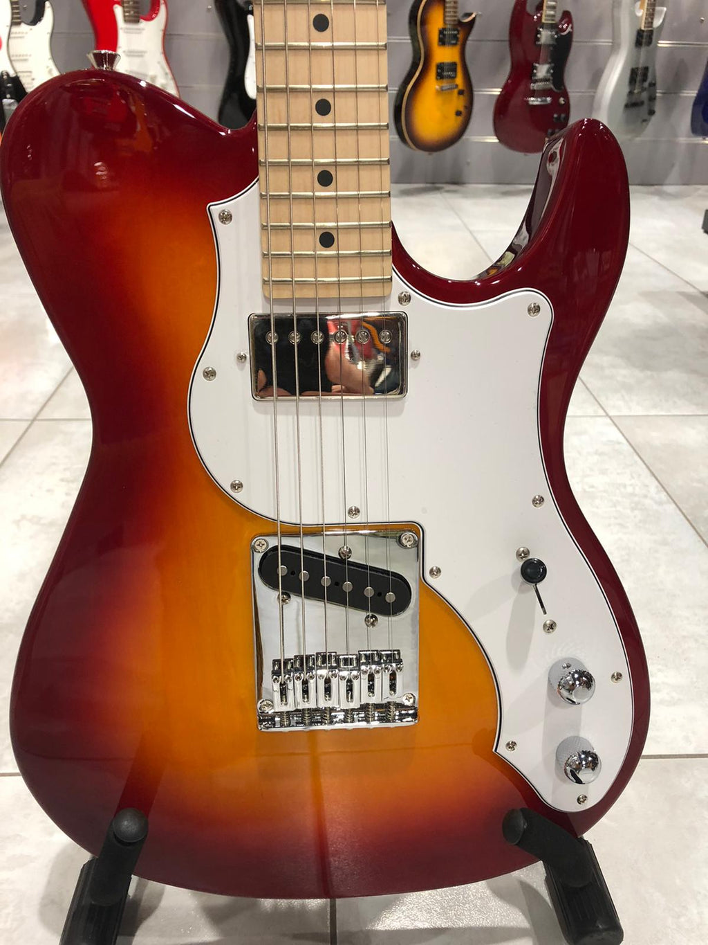 FGN ILIAD BOUNDARY BIL MHS CHERRY SUNBURST